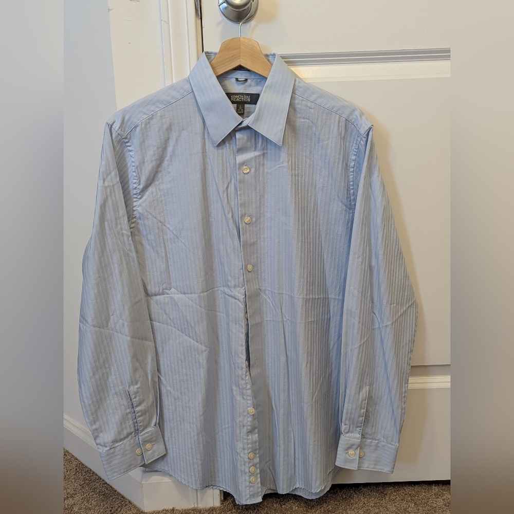 Kenneth Cole dress shirt lite blue